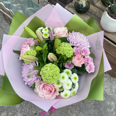 Pretty Perfect - This warm, subtle coloured collection of beautiful flowers will make anyone’s day.